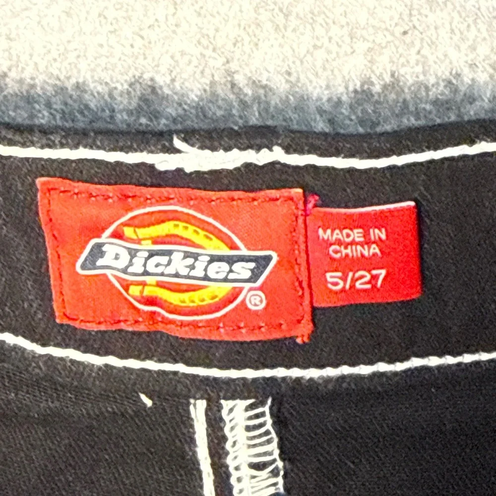 Dickies Cuffed 5 Pocket Short Juniors 5 27 Black High Rise Contrast Stitch NWT